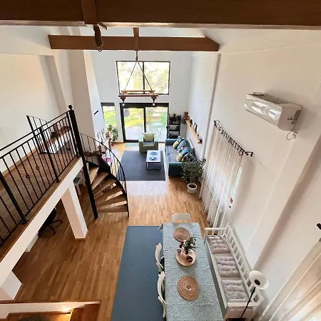 Blizu Beograda - My Family *