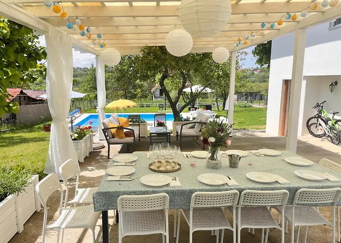 Blizu Beograda - My Family *