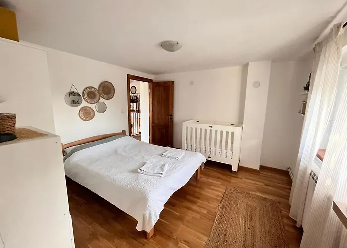 Blizu Beograda - My Family *