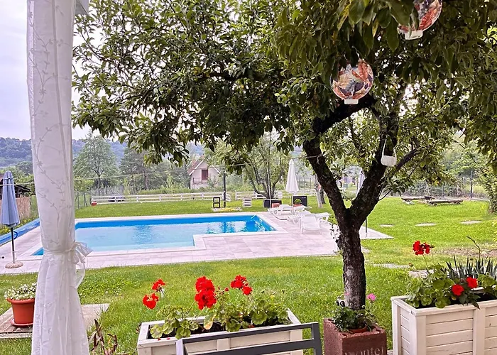 Blizu Beograda - My Family * Bacevac